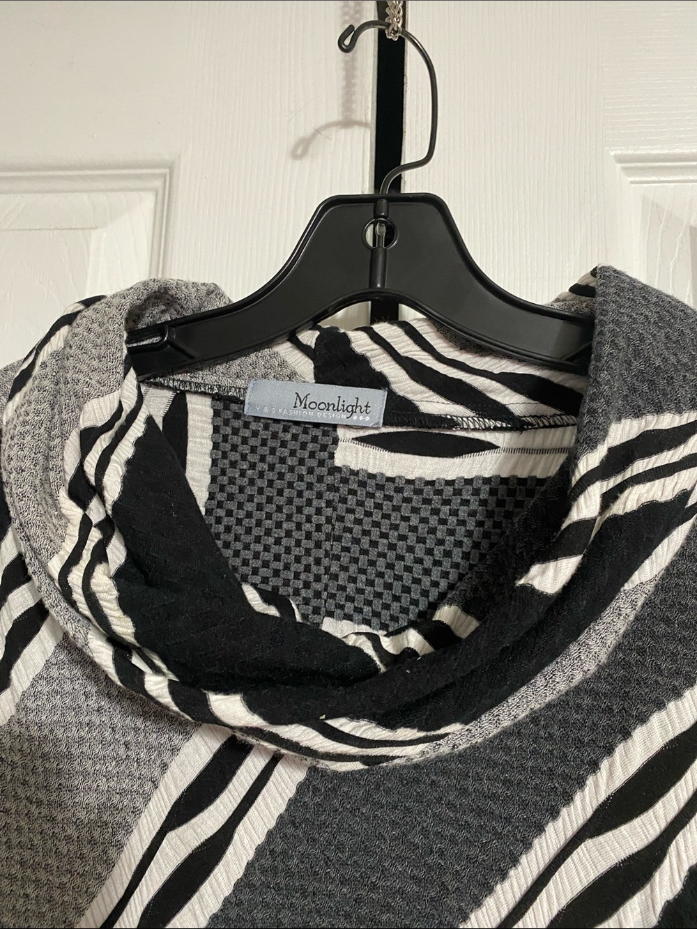 Moonlight by Y & S Black & off White Wearable Art Blouse Shirt Top size LARGE - Picture 3 of 14